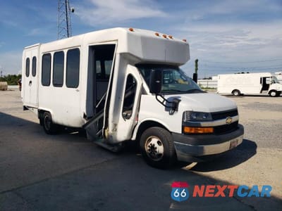 2021 CHEVROLET EXPRESS G3500 - WHEELCHAIR SHUTTLE BUS - PRIOR FLEET 1HA3GSBG0LN012358 - główne zdjęcie licytacji z USA - miniatura