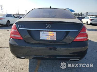 Zdjęcie 6 z 14 samochodu: 2012 MERCEDES-BENZ S 550 VIN:WDDNG7DB8CA436475 - miniatura