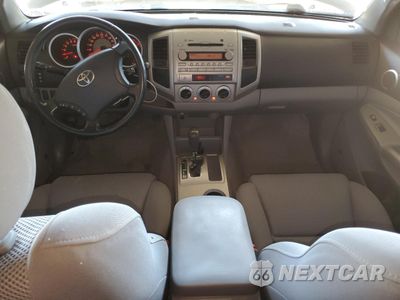 Zdjęcie 8 z 14 samochodu: 2006 TOYOTA TACOMA DOUBLE CAB PRERUNNER VIN:5TEJU62N46Z244635 - miniatura