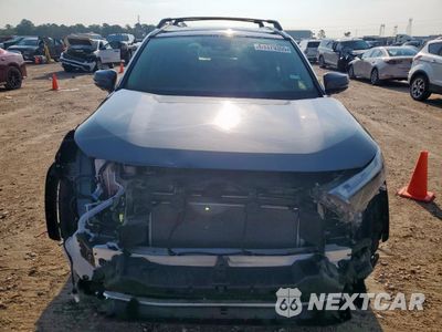 Piąte zdjęcie samochodu w środku: 2024 TOYOTA RAV4 LIMITED VIN:JTMD6RFVXRD121194 - miniatura