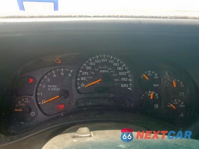 Zdjęcie 9 z 12 samochodu: 2006 CHEVROLET SILVERADO C3500 VIN:1GBJC34U46E274344 - miniatura