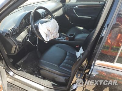 Zdjęcie 7 z 12 samochodu: 2007 MERCEDES-BENZ C 280 VIN:WDBRF54H77F859997 - miniatura