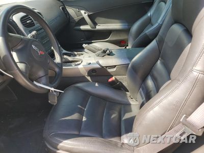 Zdjęcie 10 z 15 samochodu: 2005 CHEVROLET CORVETTE VIN:1G1YY24U955114148 - miniatura