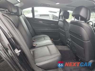 Zdjęcie 10 z 12 samochodu: 2013 BMW 750 LXI VIN:WBAYF8C55DDE59238 - miniatura