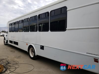 Drugie zdjęcie samochodu z przodu: 2016 FORD F650 SUPER - TRANSIT VEHICLES BUS VIN:1FDNF6AY0GDA04852 - miniatura