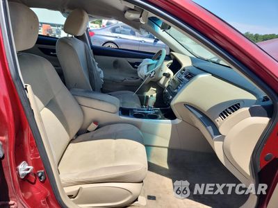 Zdjęcie 7 z 14 samochodu: 2014 NISSAN ALTIMA 2.5 VIN:1N4AL3AP5EC275917 - miniatura