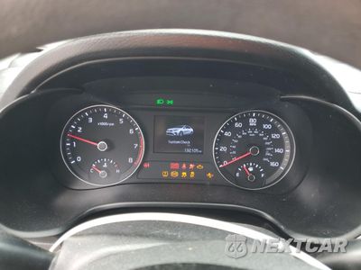 Zdjęcie 9 z 13 samochodu: 2019 KIA FORTE FE VIN:3KPF24AD1KE078598 - miniatura