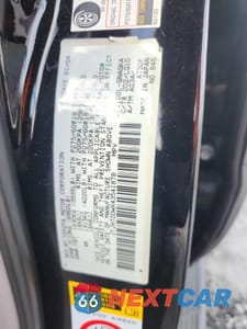 Zdjęcie 13 z 15 samochodu: 2004 LEXUS LX 470 VIN:JTJHT00WX43541878 - miniatura