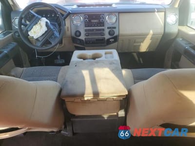Zdjęcie 8 z 13 samochodu: 2011 FORD F250 SUPER DUTY VIN:1FT7W2BT0BEB36988 - miniatura
