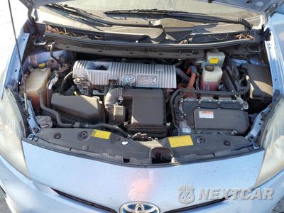 Zdjęcie 11 z 12 samochodu: 2013 TOYOTA PRIUS PLUG-IN VIN:JTDKN3DP6D3032216 - miniatura
