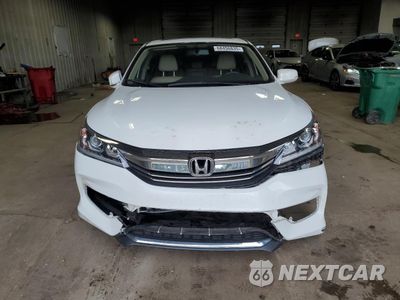 Piąte zdjęcie samochodu w środku: 2017 HONDA ACCORD EXL VIN:1HGCR2F88HA064225 - miniatura