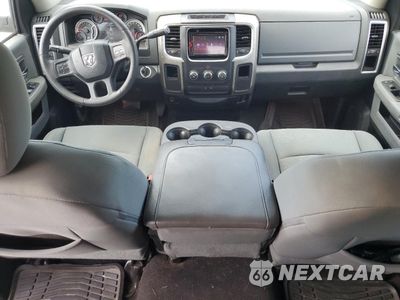 Zdjęcie 8 z 12 samochodu: 2013 RAM 1500 SLT VIN:1C6RR6GPXDS637160 - miniatura