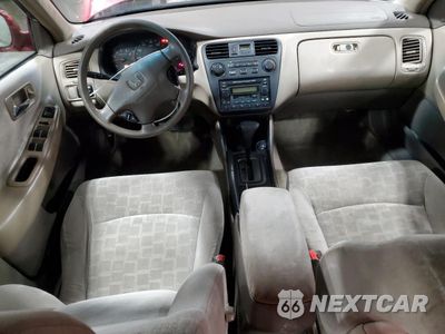 Zdjęcie 8 z 12 samochodu: 2002 HONDA ACCORD EX VIN:1HGCG56662A048652 - miniatura