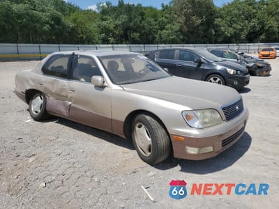 Czwarte zdjęcie samochodu z boku: 1998 LEXUS LS 400 VIN:JT8BH28F8W0128029 - miniatura