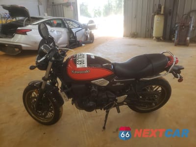 Trzecie zdjęcie samochodu z tyłu: 2022 KAWASAKI ER650 M VIN:ML5EREM10NDA65620 - miniatura