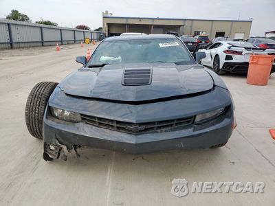 Piąte zdjęcie samochodu w środku: 2014 CHEVROLET CAMARO SS VIN:2G1FJ1EJ0E9137198 - miniatura