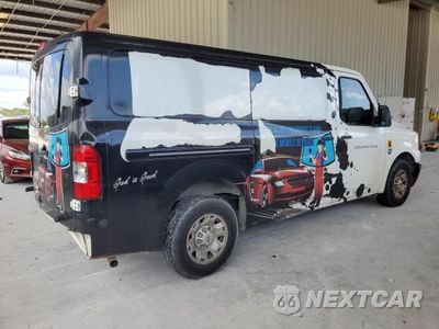 Trzecie zdjęcie samochodu z tyłu: 2012 NISSAN NV 1500 VIN:1N6BF0KM2CN106431 - miniatura