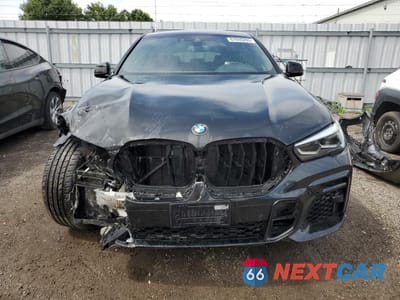 Piąte zdjęcie samochodu w środku: 2022 BMW X6 XDRIVE40I VIN:5UXCY6C07N9K38725 - miniatura