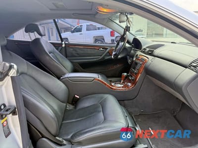 Piąte zdjęcie samochodu w środku: 2002 MERCEDES-BENZ CL 500 VIN:WDBPJ75J02A022095 - miniatura