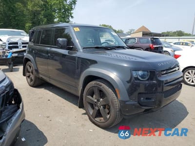 Czwarte zdjęcie samochodu z boku: 2023 LAND ROVER DEFENDER 110 X-DYNAMIC SE 110 X-DYNAMIC SE VIN:SALE2EEU7P2184157 - miniatura