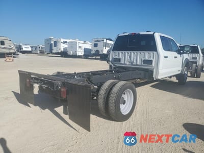Trzecie zdjęcie samochodu z tyłu: 2023 FORD F550 SUPER DUTY VIN:1FD0W5HT3PEC77826 - miniatura