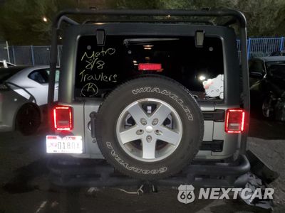 Zdjęcie 6 z 12 samochodu: 2015 JEEP WRANGLER UNLIMITED SPORT VIN:1C4BJWDGXFL505132 - miniatura