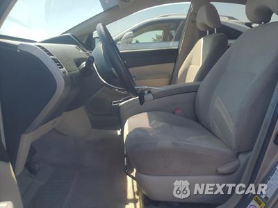 Zdjęcie 7 z 12 samochodu: 2005 TOYOTA PRIUS VIN:JTDKB20U953075139 - miniatura