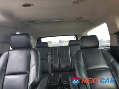Zdjęcie 10 z 13 samochodu: 2011 CHEVROLET SUBURBAN K1500 LTZ VIN:1GNSKKE30BR101577 - miniatura