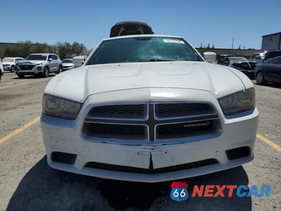 Piąte zdjęcie samochodu w środku: 2013 DODGE CHARGER SE VIN:2C3CDXBG5DH689110 - miniatura