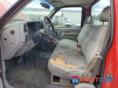 Zdjęcie 7 z 12 samochodu: 1998 CHEVROLET GMT-400 C1500 VIN:1GCEC14W2WZ146650 - miniatura