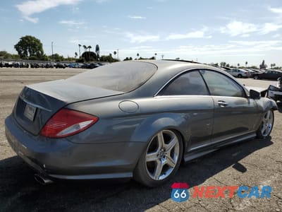 Trzecie zdjęcie samochodu z tyłu: 2010 MERCEDES-BENZ CL 550 4MATIC VIN:WDDEJ8GB8AA023634 - miniatura