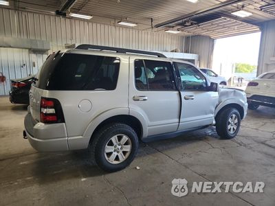 Trzecie zdjęcie samochodu z tyłu: 2010 FORD EXPLORER XLT VIN:1FMEU7DE7AUA89810 - miniatura