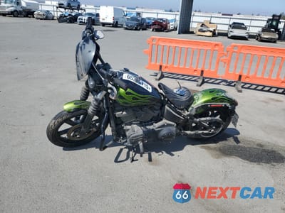 Trzecie zdjęcie samochodu z tyłu: 2023 HARLEY-DAVIDSON FXBBS VIN:1HD1YYK21PB046959 - miniatura