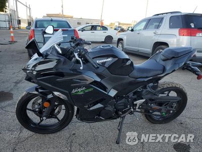 Trzecie zdjęcie samochodu z tyłu: 2024 KAWASAKI EX500 H VIN:ML5EXGH15RDA27947 - miniatura