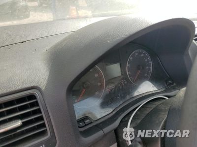 Zdjęcie 9 z 12 samochodu: 2007 VOLKSWAGEN RABBIT VIN:WVWDR71K57W173942 - miniatura