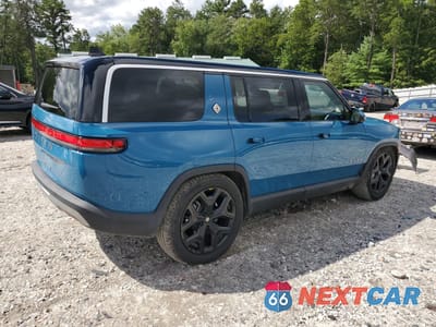 Trzecie zdjęcie samochodu z tyłu: 2025 RIVIAN R1S ADVENTURE VIN:7PDSGBBA6SN054424 - miniatura