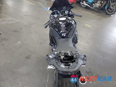 Zdjęcie 6 z 11 samochodu: 2024 BMW S 1000 RR VIN:WB10E6307R6J78561 - miniatura