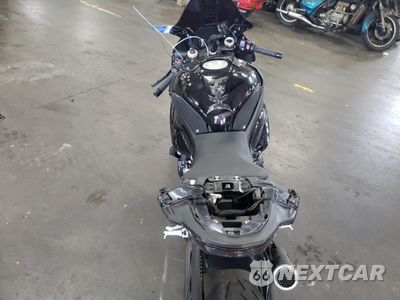 Zdjęcie 6 z 11 samochodu: 2024 BMW S 1000 RR VIN:WB10E6307R6J78561 - miniatura