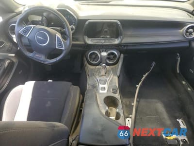 Zdjęcie 8 z 12 samochodu: 2018 CHEV CAMARO SS VIN:1G1FH1R74J0142693 - miniatura