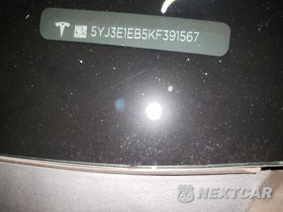 Zdjęcie 12 z 12 samochodu: 2019 TESLA MODEL 3 VIN:5YJ3E1EB5KF391567 - miniatura