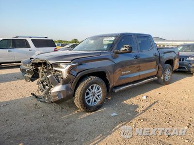 2024 TOYOTA TUNDRA CREWMAX SR 5TFLA5DB8RX131104 - główne zdjęcie licytacji z USA - miniatura