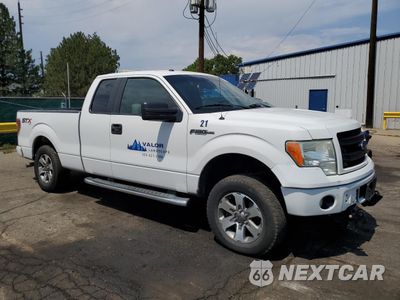 Czwarte zdjęcie samochodu z boku: 2014 FORD F150 SUPER CAB VIN:1FTFX1EF9EFB27360 - miniatura