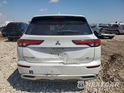 Zdjęcie 6 z 14 samochodu: 2023 MITSUBISHI OUTLANDER SE VIN:JA4J4UA81PZ050992 - miniatura
