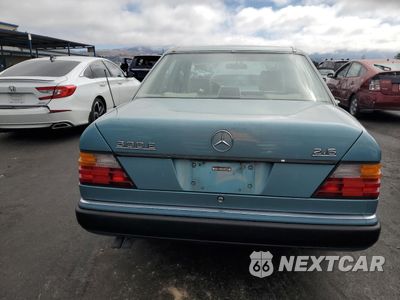 Zdjęcie 6 z 12 samochodu: 1992 MERCEDES-BENZ 300 E 2.6 VIN:WDBEA26D6NB615431 - miniatura