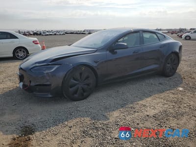 2023 TESLA MODEL S 5YJSA1E51PF529257 - główne zdjęcie licytacji z USA - miniatura