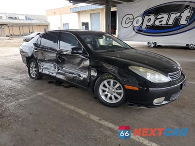 Czwarte zdjęcie samochodu z boku: 2002 LEXUS ES 300 VIN:JTHBF30G220086886 - miniatura