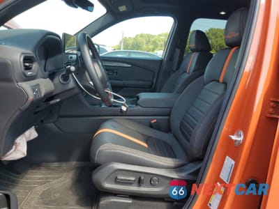 Zdjęcie 9 z 16 samochodu: 2026 HONDA PASSPORT TRAIL SPORT VIN:5FNYF9H53TB004300 - miniatura