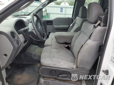 Zdjęcie 7 z 12 samochodu: 2005 FORD F150 VIN:1FTRX12W66NB39863 - miniatura