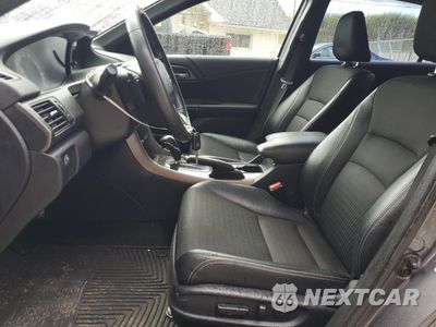 Zdjęcie 7 z 12 samochodu: 2017 HONDA ACCORD SPORT VIN:1HGCR2F59HA289436 - miniatura