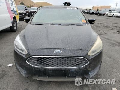 Piąte zdjęcie samochodu w środku: 2017 FORD FOCUS SE VIN:1FADP3K21HL278287 - miniatura